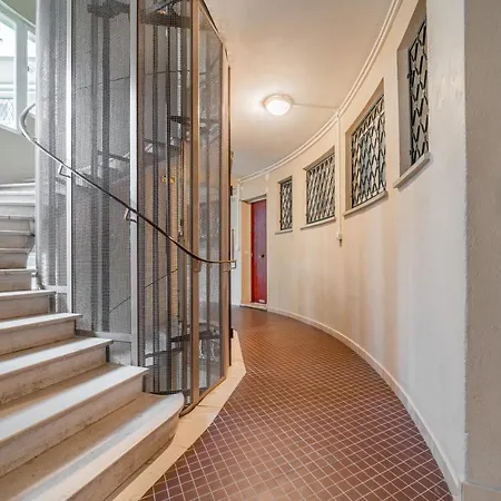 La Rotonde Yourhosthelper Apartmán *
